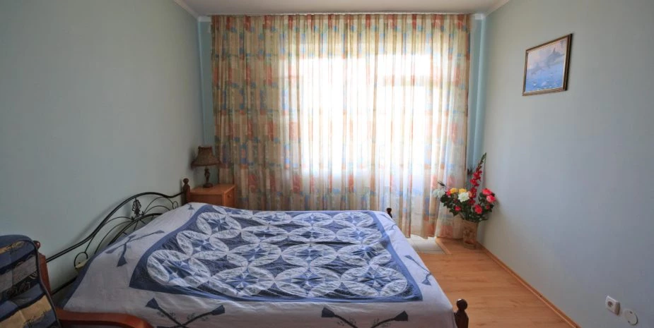 Номер 1 Люкс с кухней. Эллинг «Весла». Феодосия