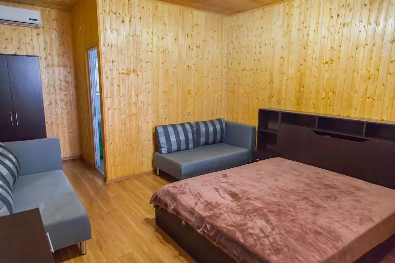 . Частный сектор "У Артема". Пицунда