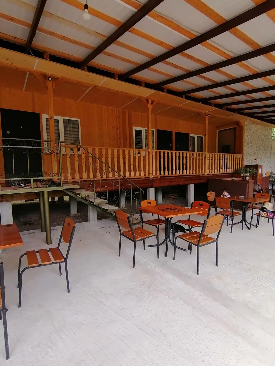 . Частный сектор Лавровый лист. Новый Афон