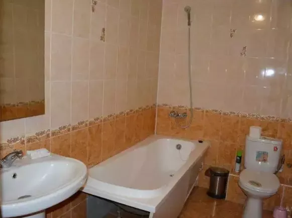 3-местный 2-комнатный Семейный с видом на горы. Гостиница «Эльбрус» (бывший «Минги Тау»). Домбай-гостиницы