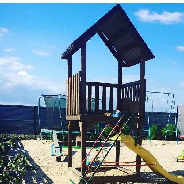 . Гостевой дом "Семья" - Должанская. Должанская