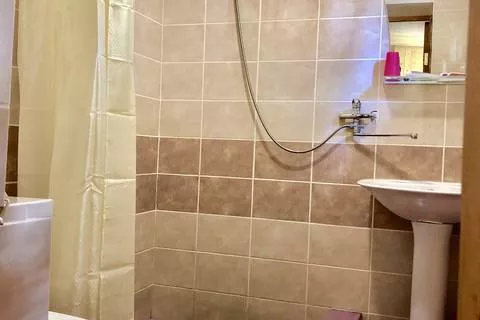 Номер № 9 (Домик на озере). Гостевой дом «Необитаемый остров». Головинка