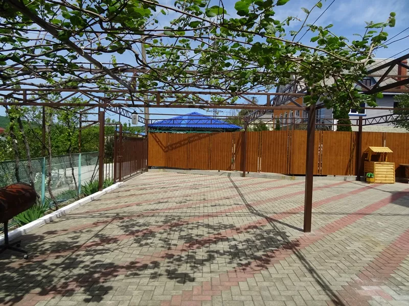 . Гостевой дом "Горлица" в Лермонтово       . Лермонтово