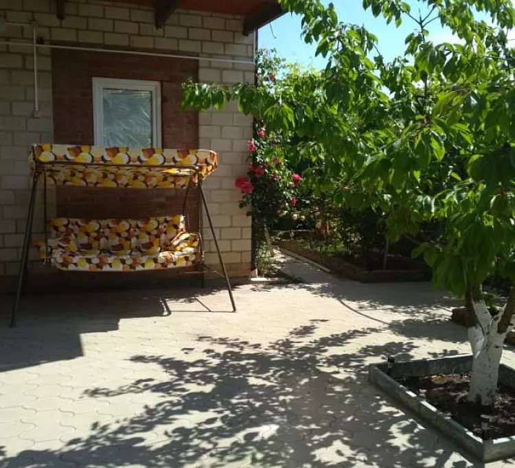 . Частный сектор Школьная 100. Голубицкая