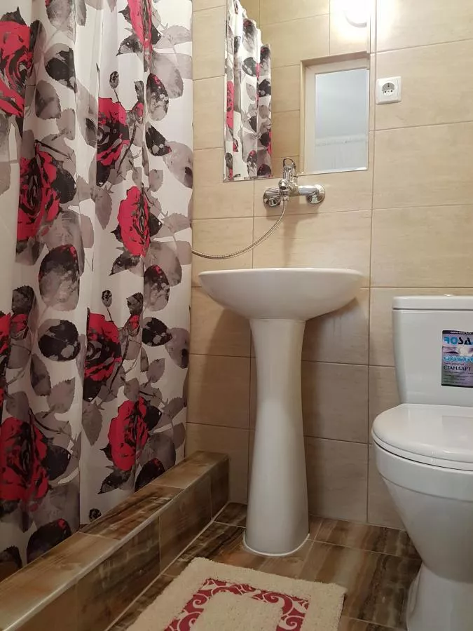 . Гостиница "Бризовый 2/б". Лазаревское