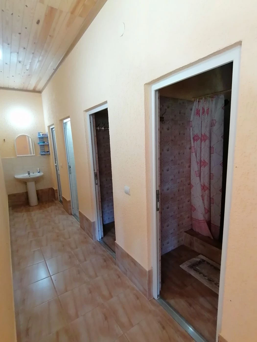 . Частный сектор Лавровый лист. Новый Афон