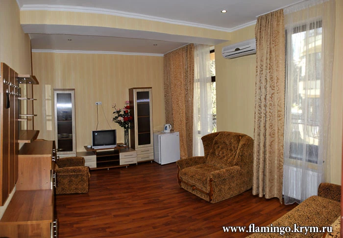 «ПОЛУЛЮКС». Отель «ФЛАМИНГО». Партенит