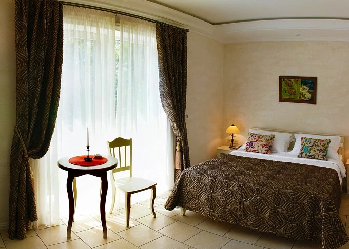 Полулюкс с видом на горы. Отель «Гомер». Балаклава