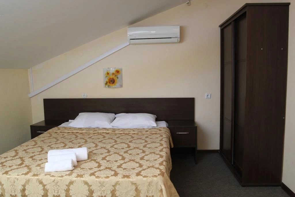 . Отель "Адмирал". Анапа