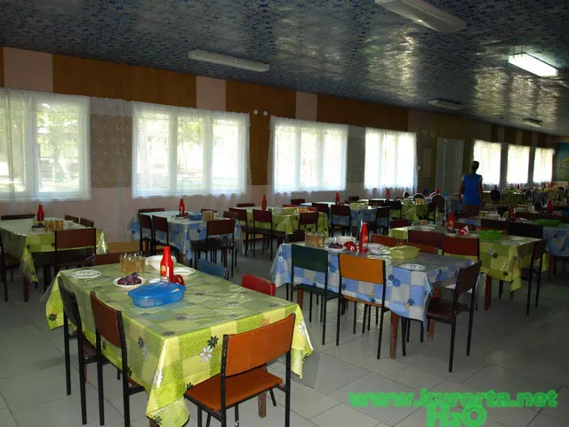 . База отдыха «Скала Парус»     . Прасковеевка