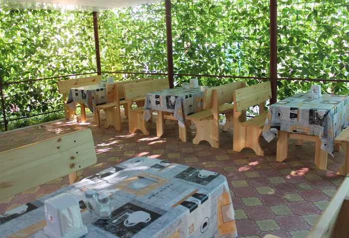 . Гостиница "Золотые пески". Благовещенская