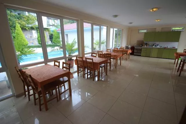 . Гостевой дом "У Александра". Лазаревское