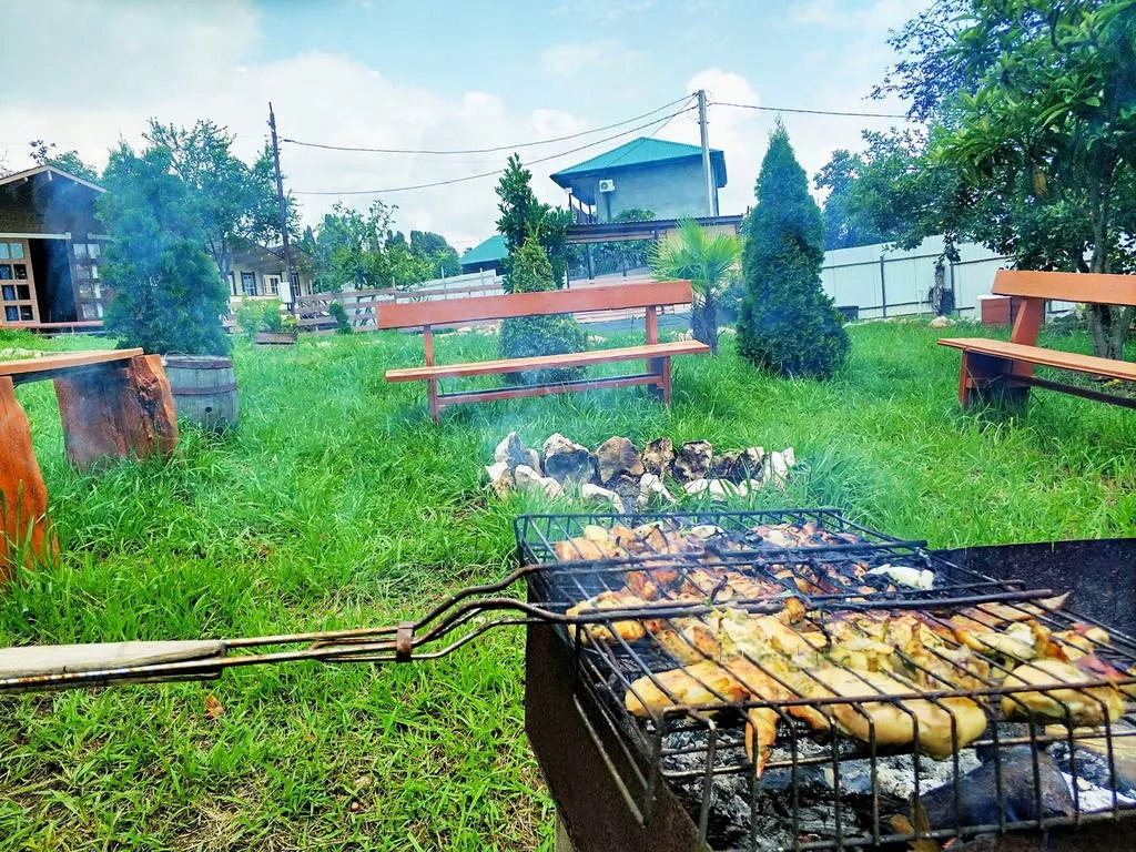 . Гостевые домики "Парадиз" в Новом Афоне рядом с морем. Новый Афон