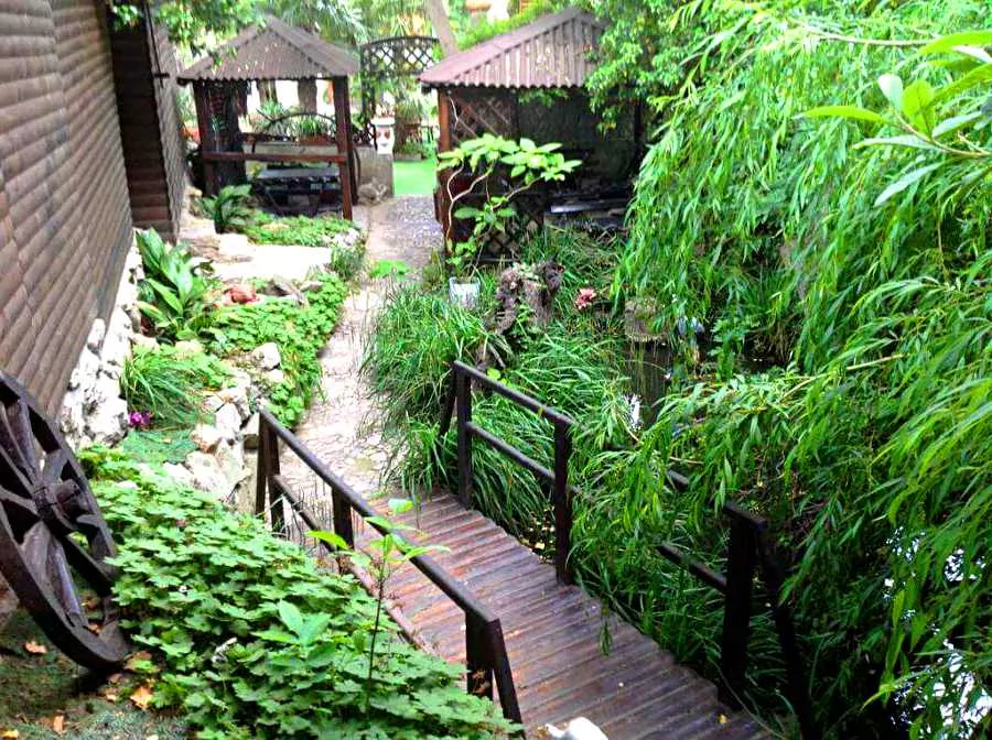 . Коттедж Надежда. Алупка