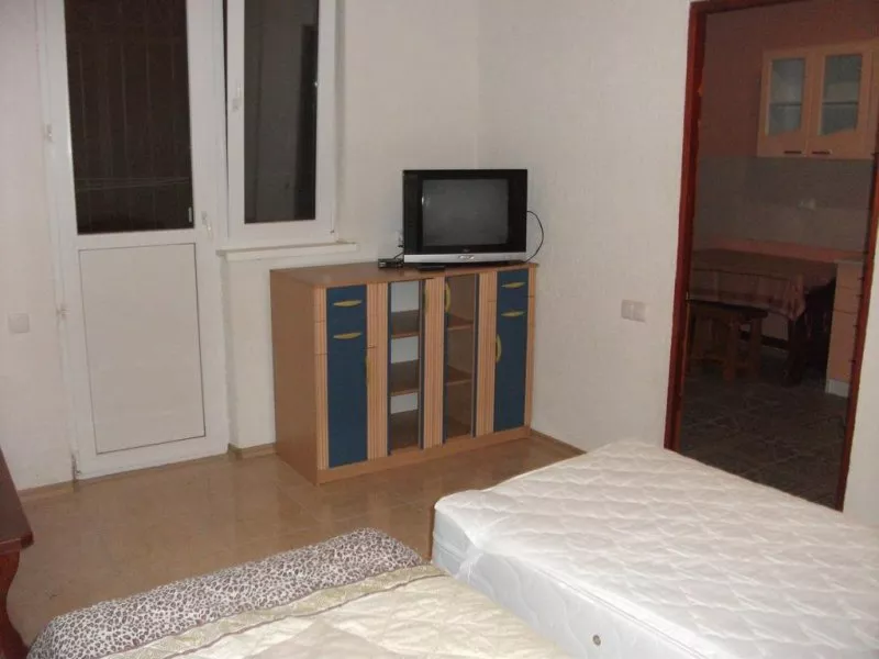 Двухместный номер с 2 отдельными кроватями и видом на море. Гостевой дом "Идиллия". Заозерное