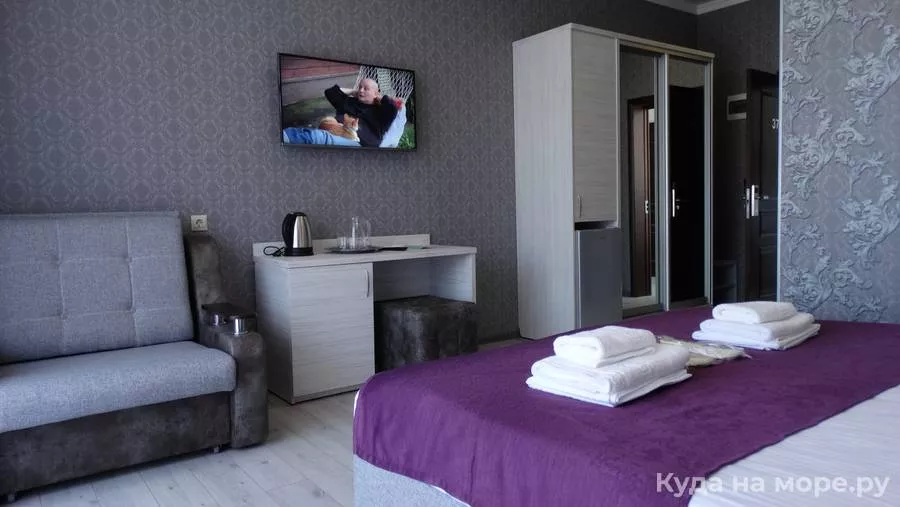 . Отель "Слон". Лазаревское . Отель "Слон". Лазаревское