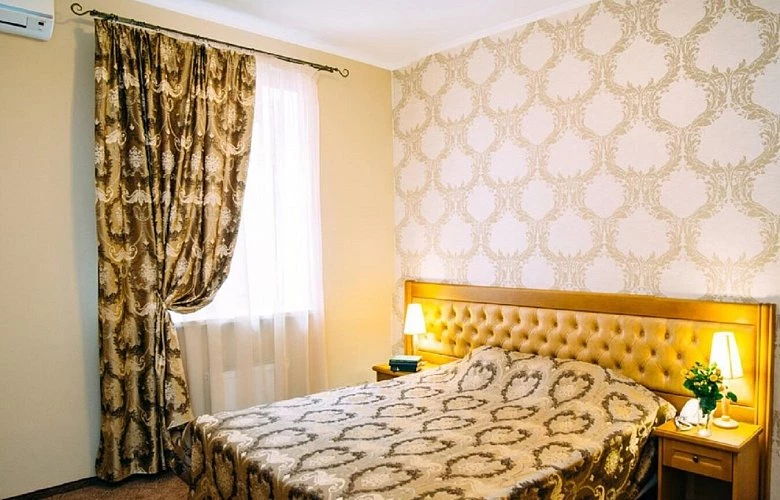 Улучшенный двухместный номер. Отель «Простые вещи». Симферополь