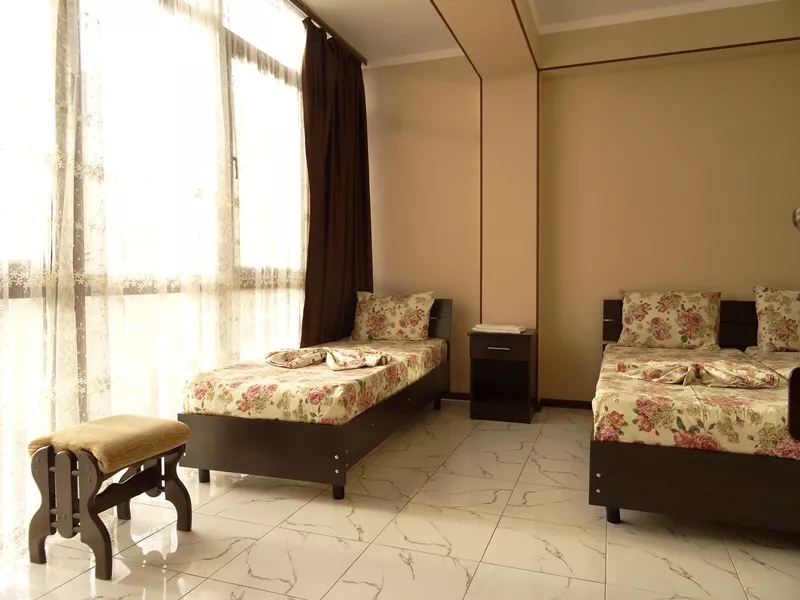 . Гостиница "Ширак". Лазаревское