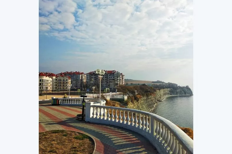. Квартира в многоквартирном доме Апартаменты у моря. Геленджик