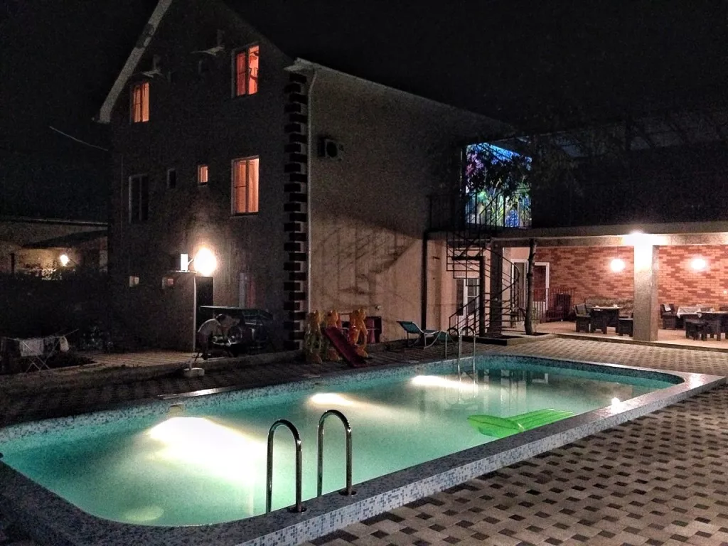 . "Стрекоза". Сукко