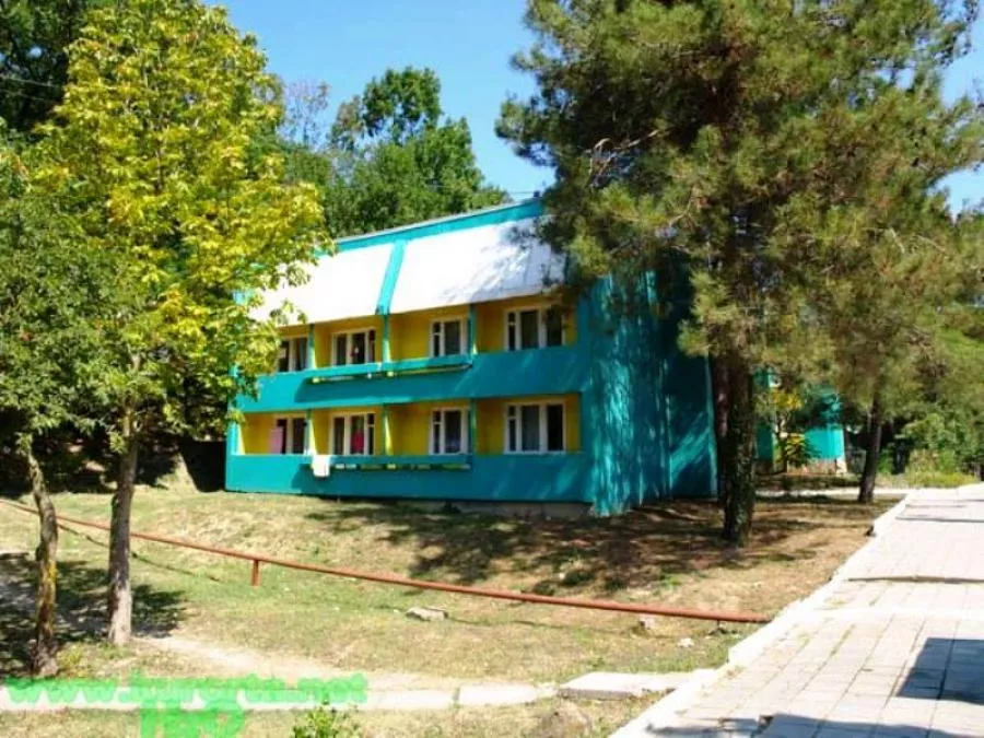 . База отдыха «Скала Парус»     . Прасковеевка