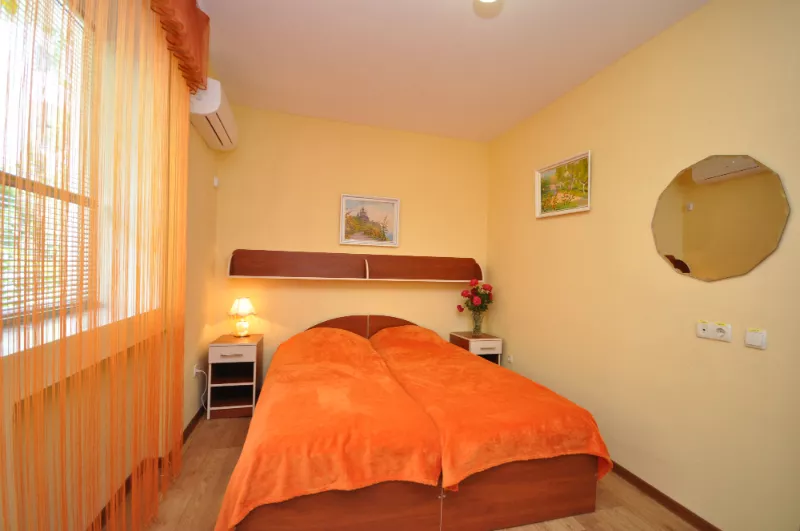 2-МЕСТНЫЙ НОМЕР,СЕВЕРНАЯ СТОРОНА. Гостевой дом «Афалина». Севастополь