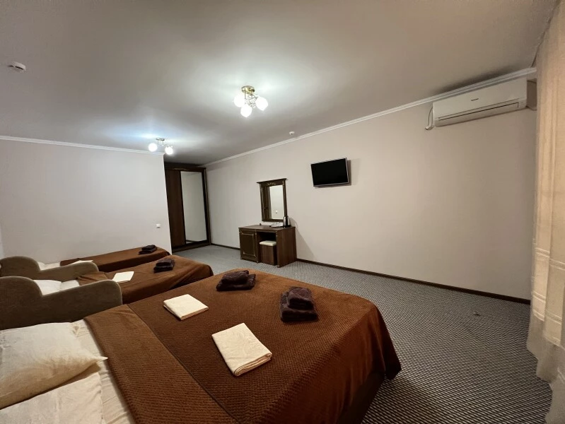 Классический четырехместный номер. Гостевой дом "Заря". Лазаревское