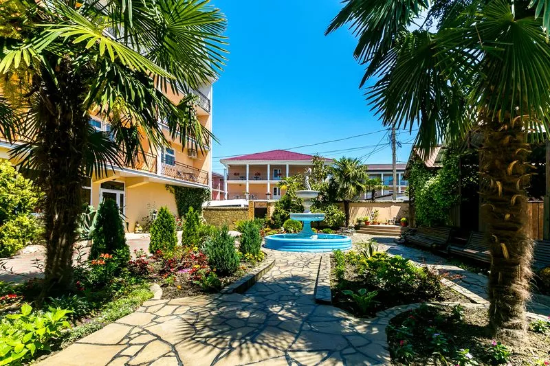 . Гостиница "Рафаэль". Якорная Щель