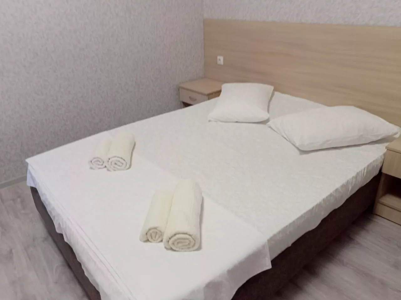 . Отель Встреча . Пляхо