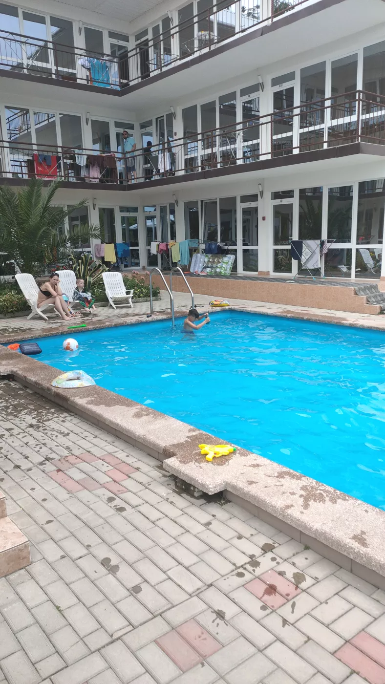 . Гостевой дом Рояль. Лоо