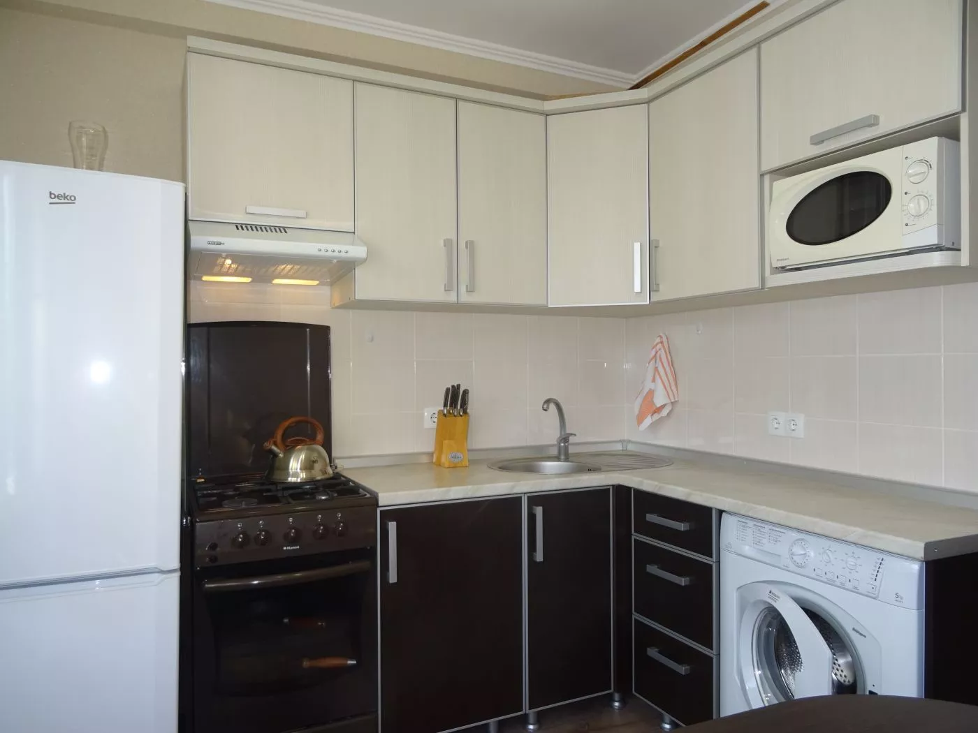 . Квартира в многоквартирном доме Квартира по ул. Победы 176. Лазаревское