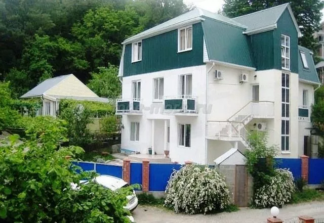 . Гостевой дом "Райский уголок" в Ольгинке      . Ольгинка