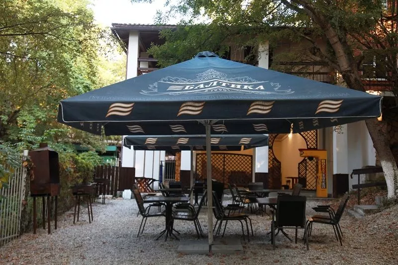 . База отдыха "Дивное". Дивноморское