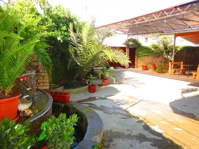 . Гостевой дом «Семейный очаг». Вардане