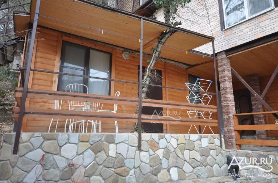 . Гостевой дом "Вилла Хвоя". Джанхот