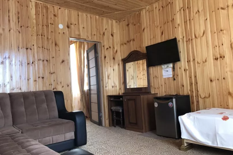 . Гостевой дом Олеандр. Гагра