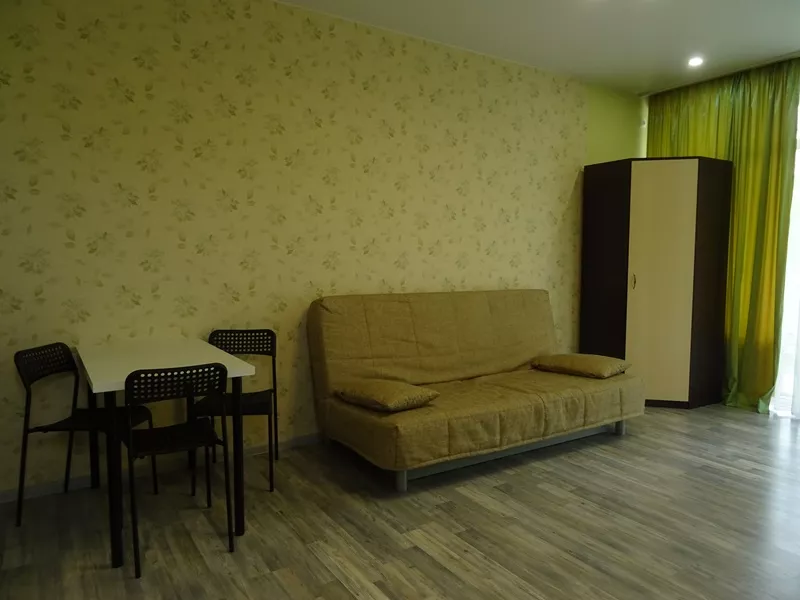 . Частный сектор " В парке ". Севастополь