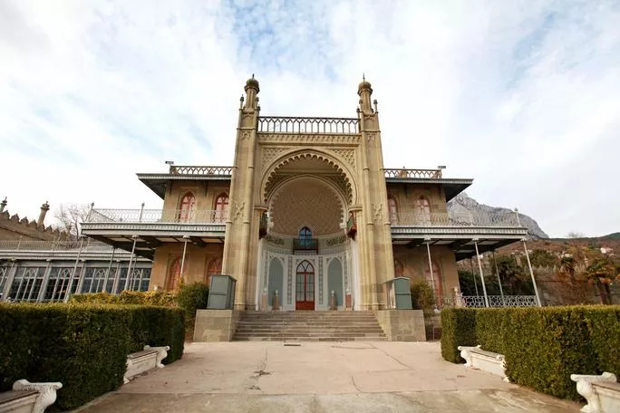 Воронцовский дворец. Фото взято с сайта: https://www.culture.ru/