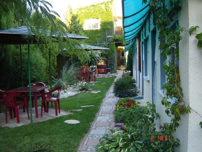 . Гостевой дом "Паутинка". Севастополь . Гостевой дом "Паутинка". Севастополь