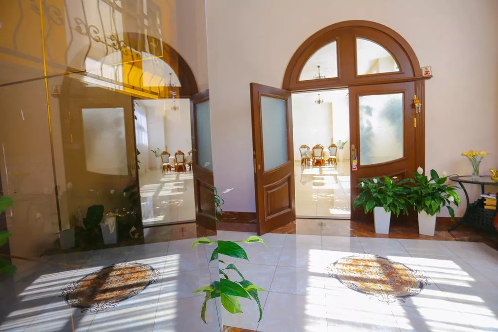 . Отель "Индисан". Гагра