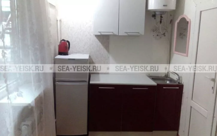 3-местный номер Комфорт. Частный сектор "У Виктории". Ейск