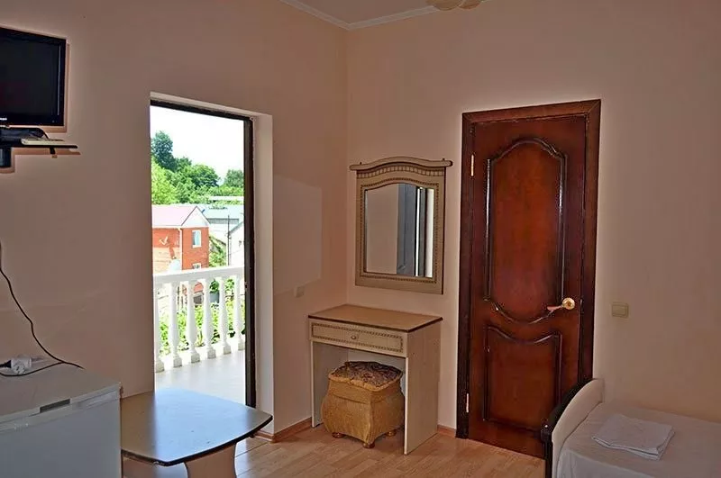 Стандарт 3-х местный. Гостевой дом Дубовая роща. Лермонтово