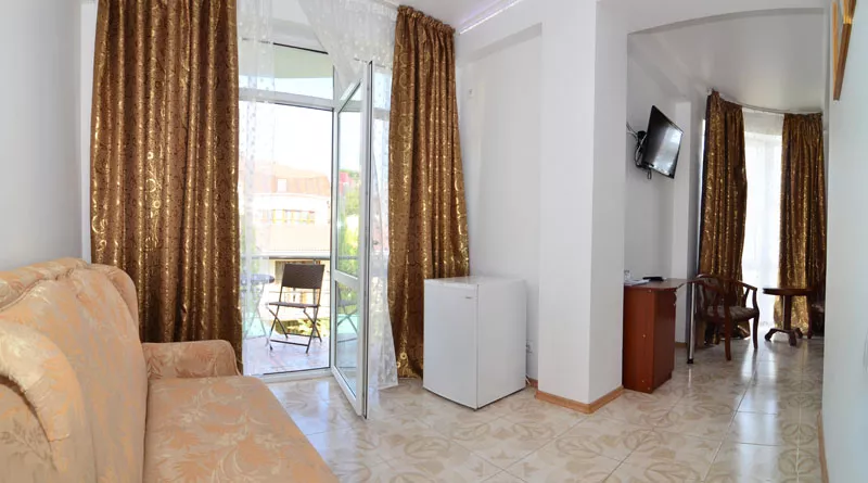 2-4-местный номер-студия. Вилла «Камилла». Лазурное 2-4-местный номер-студия. Вилла «Камилла». Лазурное