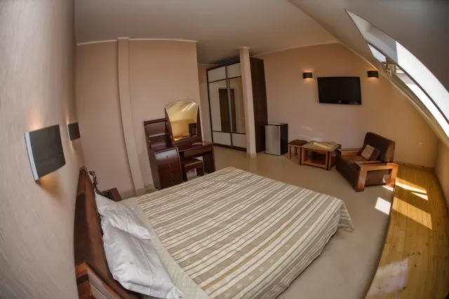 Мансарда. Частный гостевой дом Гостевой Дом "Санрайс"/ SUNRISE. Феодосия