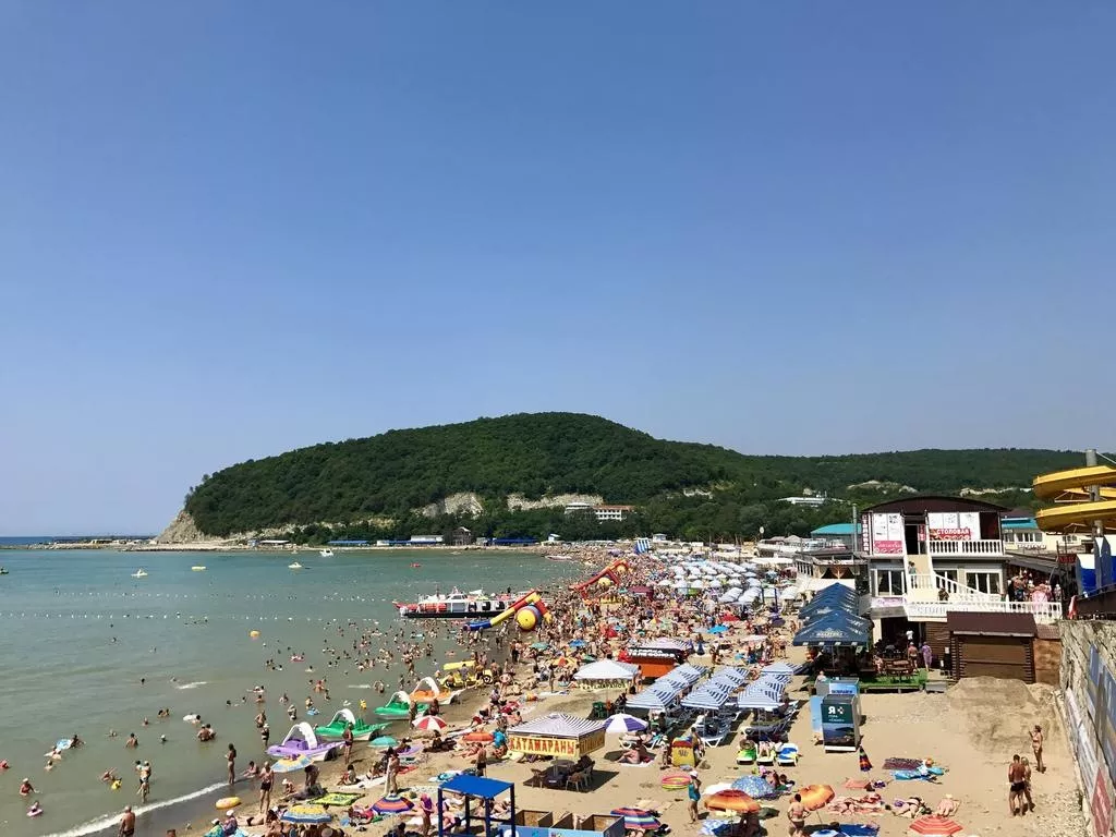 . Отель "Элеон"      . Джубга