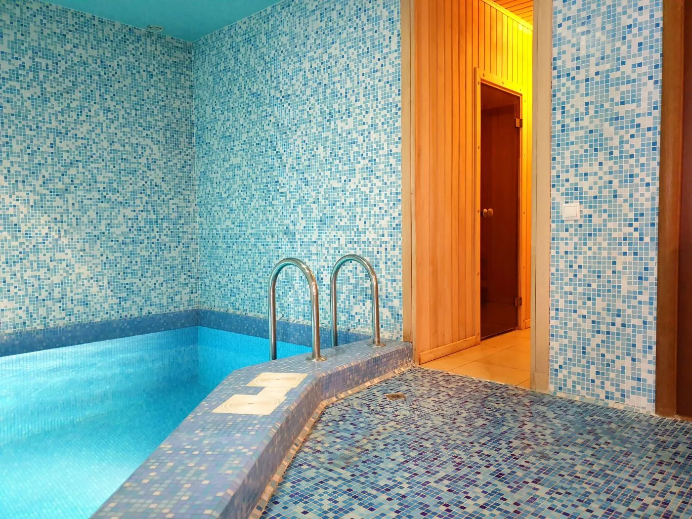 . Коттедж Chalet le Magicien. Красная Поляна