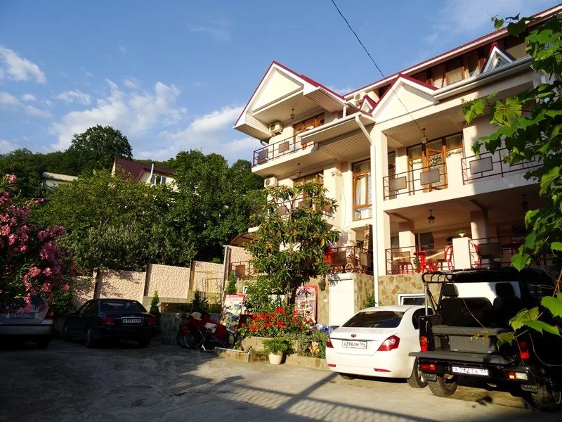 Гостевой дом "Уютный"