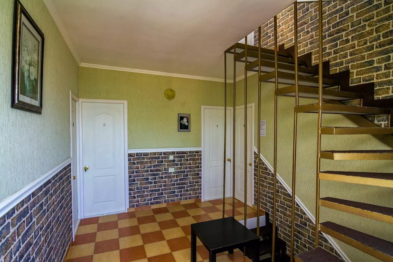 . Гостевой дом "Марьин двор". Лоо