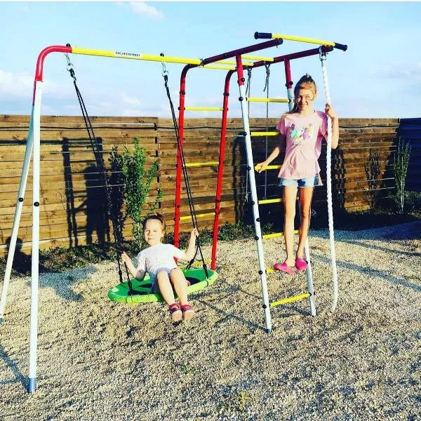 . Гостевой дом "Семья" - Должанская. Должанская