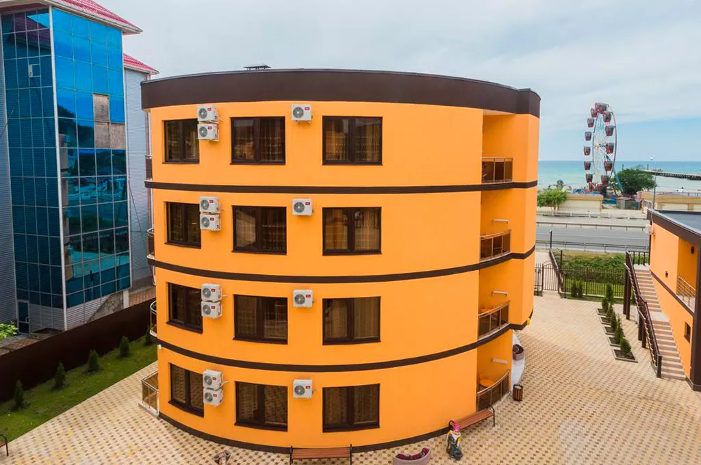 . Отель Golden Sunrise. Лермонтово